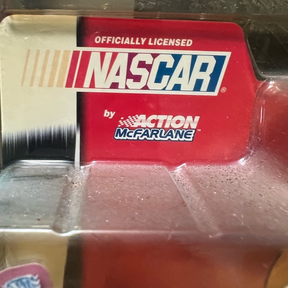 Mc Farlane Jeff Gordon Limited edition. - Picture 3 of 11